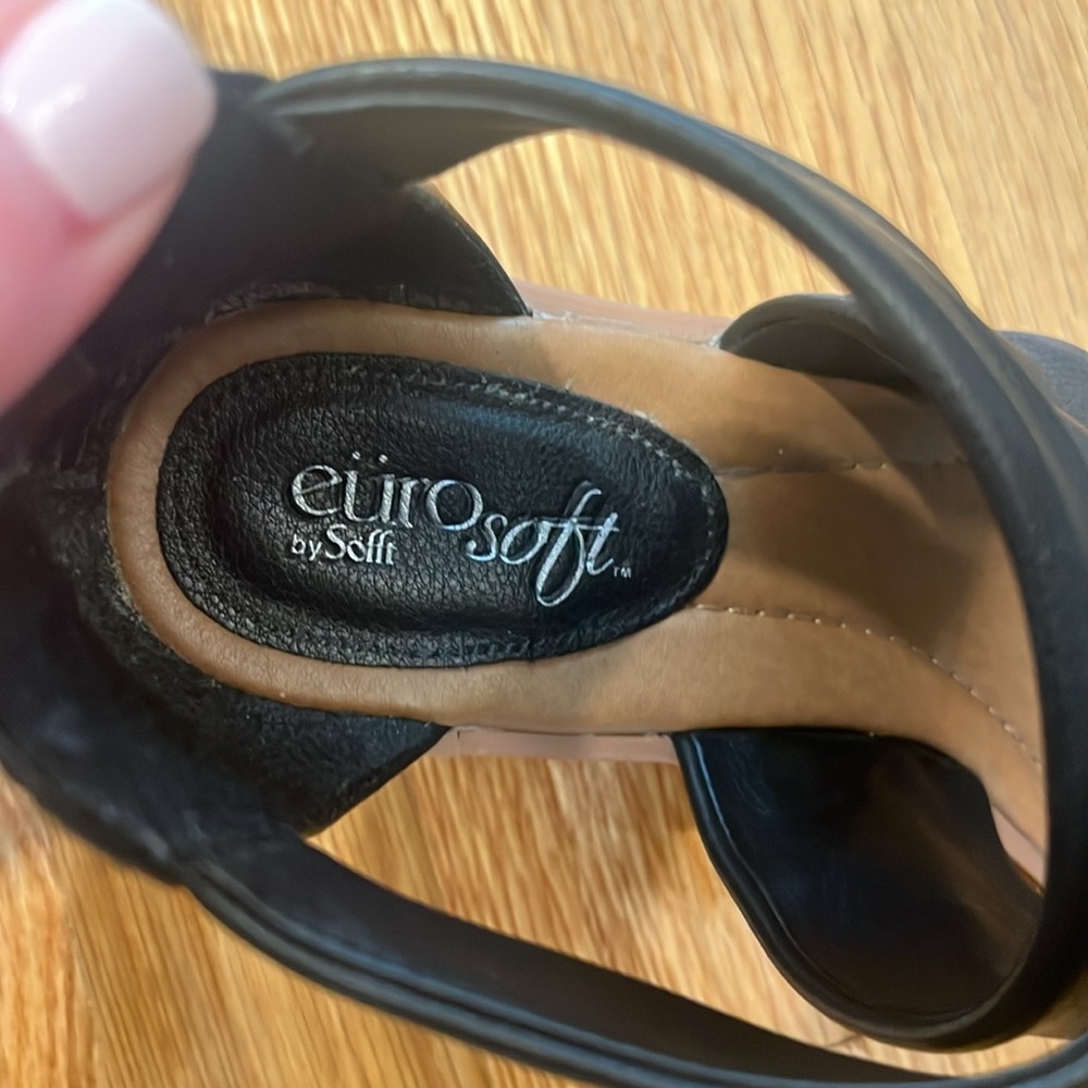 EURO by Sofft Ginnifer Sandals - Picture 3 of 5